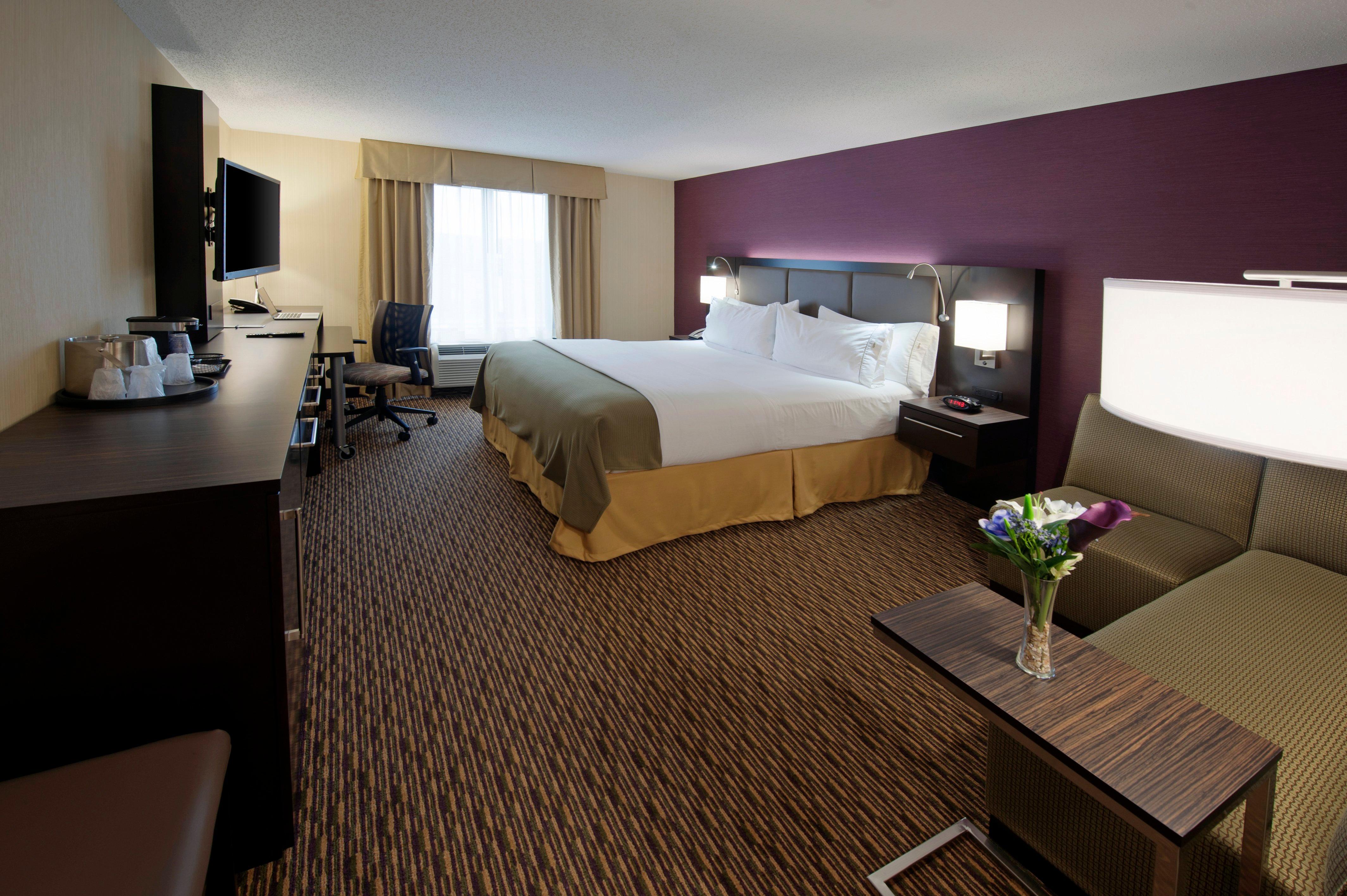 Holiday Inn Express Hotel & Suites Clearfield By Ihg Exterior photo